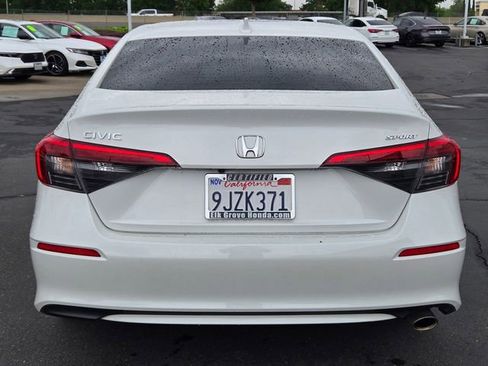 Certified 2024 Honda Civic Sport image 5