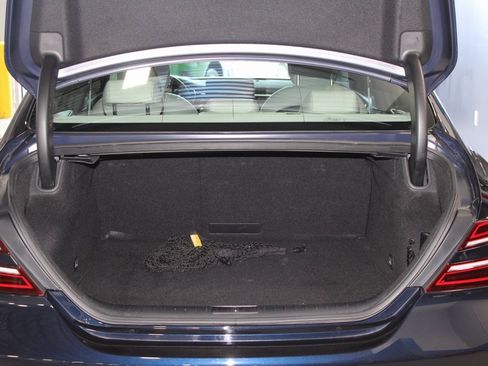 Used 2023 Genesis G70 2.0T image 45