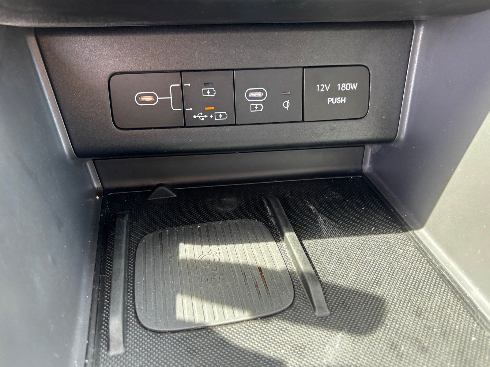 Used 2024 Hyundai Sonata SEL w/ Convenience Package FWD image 15