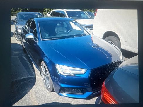 Used 2018 Audi S4 Premium Plus w/ Navigation Package AWD/4WD image 4