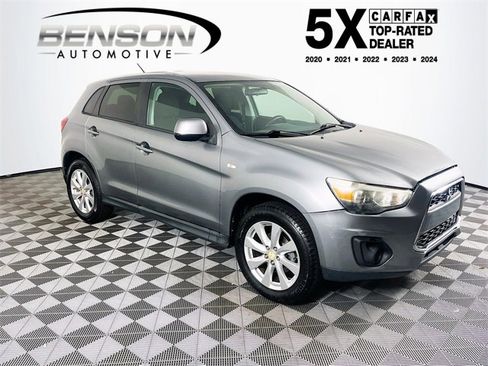 Used 2015 Mitsubishi Outlander Sport ES image 1
