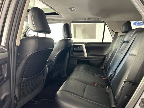 Used 2013 Toyota 4Runner Limited AWD/4WD image 37