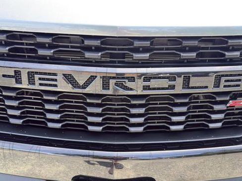 Used 2020 Chevrolet Silverado 1500 Custom Trail Boss w/ Custom Convenience Package AWD/4WD image 10