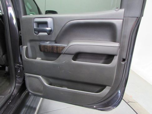 Used 2016 GMC Sierra 1500 Denali w/ Denali Ultimate Package AWD/4WD image 18