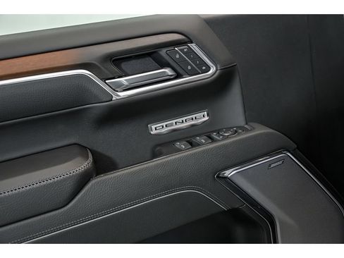 New 2026 GMC Sierra 1500 Denali w/ Denali Reserve Package AWD/4WD image 6