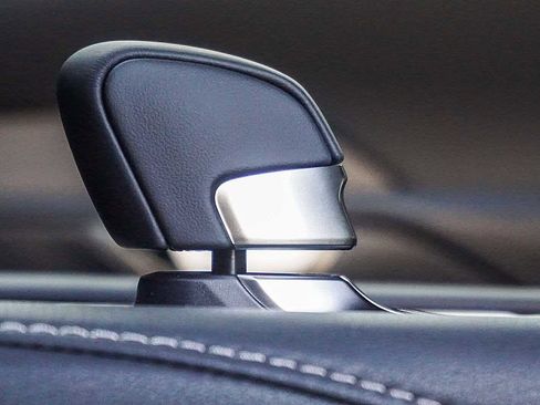 New 2026 Lexus RX 450h Luxury image 39