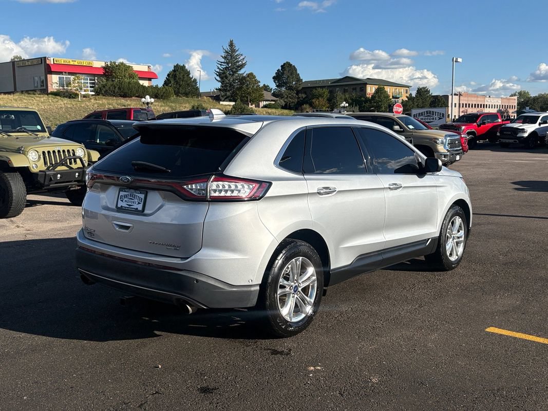 Used 2016 Ford Edge Titanium w/ Equipment Group 302A AWD/4WD image 3
