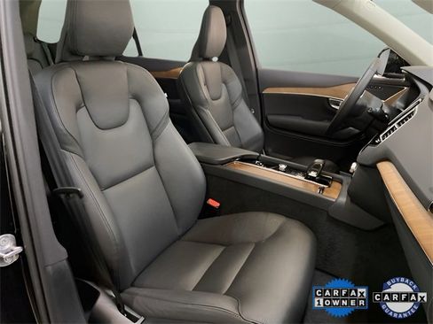 Used 2025 Volvo XC90 B6 Plus image 77