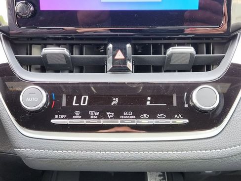 New 2026 Toyota Corolla SE image 18