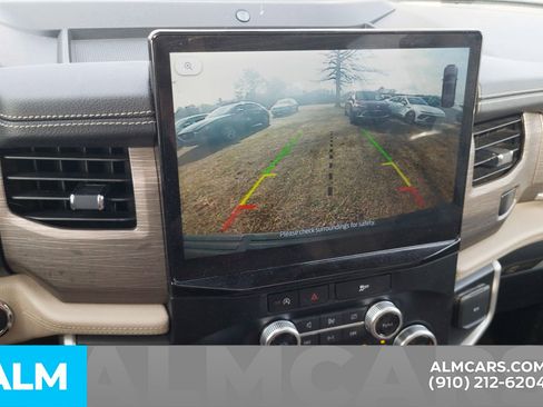 Used 2024 Ford Expedition Max Limited image 10