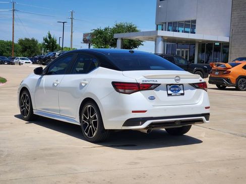 Used 2024 Nissan Sentra SR FWD image 5