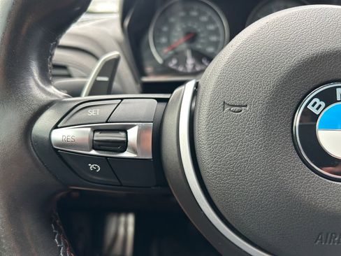 Used 2017 BMW M2 image 18