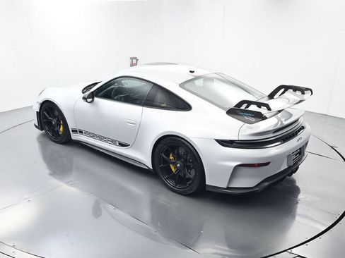 Certified 2026 Porsche 911 GT3 w/ Weissach Package RWD image 40