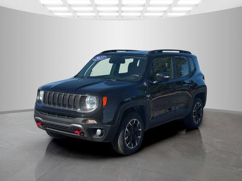 Certified 2023 Jeep Renegade Trailhawk AWD/4WD image 3