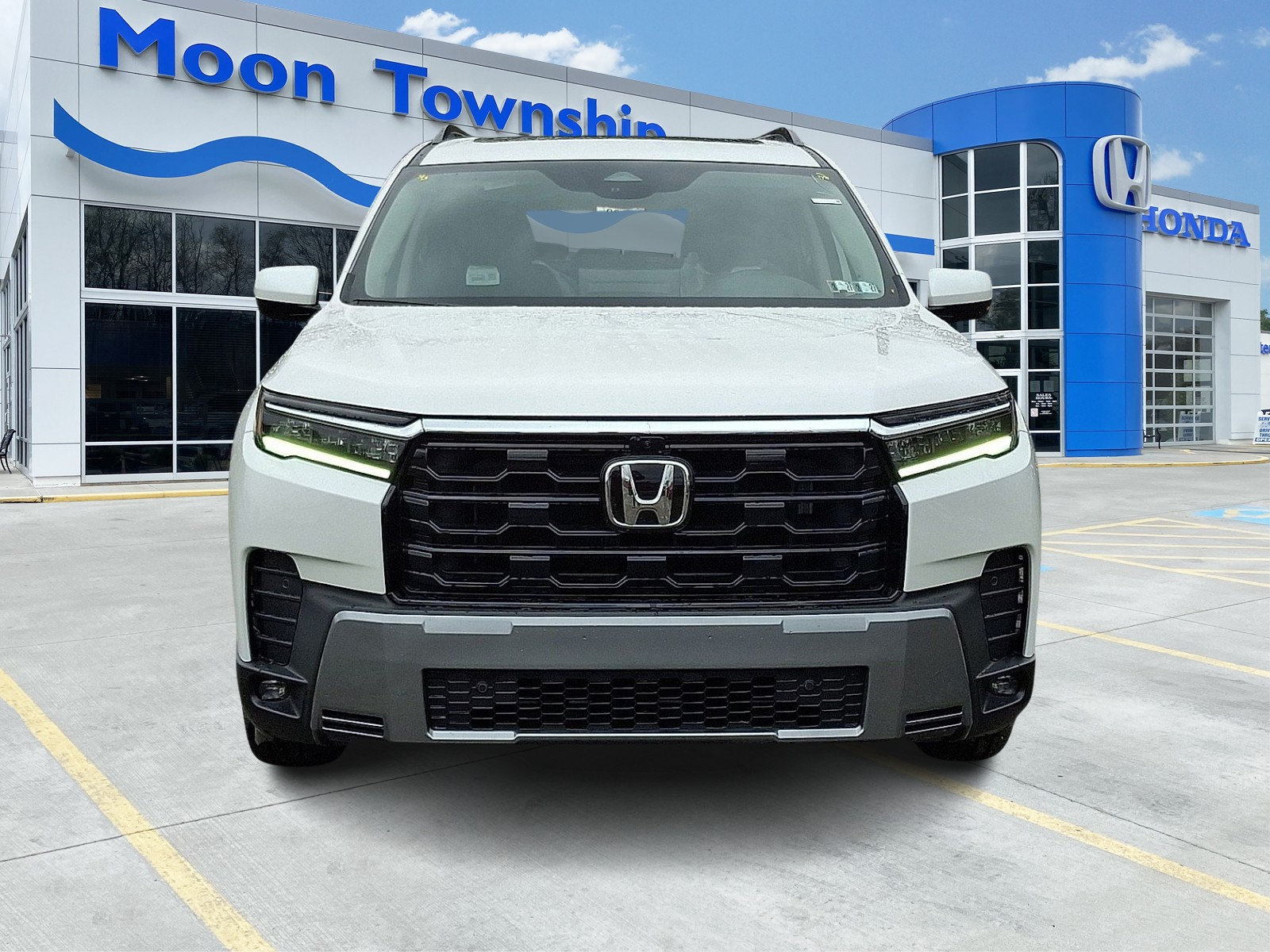 New 2026 Honda Pilot Elite image 2