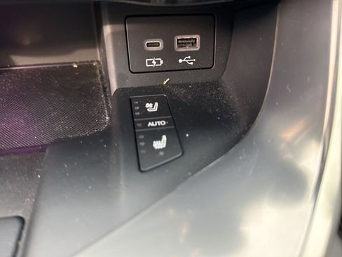 Used 2024 Lexus LX 600 4WD w/ Appearance Package image 16