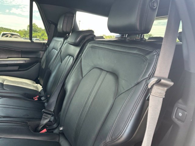 Used 2018 Ford Expedition Limited RWD image 20