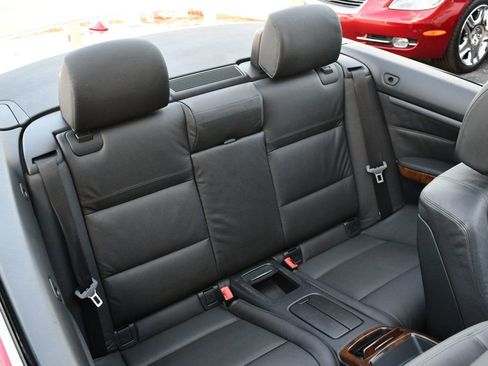 Used 2008 BMW 335i Convertible image 17
