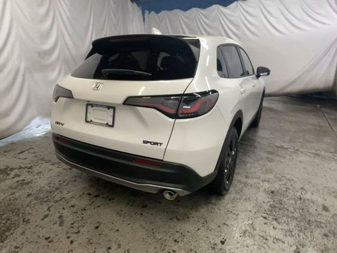 Used 2026 Honda HR-V Sport image 7