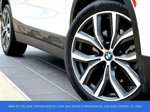 Used 2020 BMW X2 sDrive28i w/ Premium Package FWD image 2