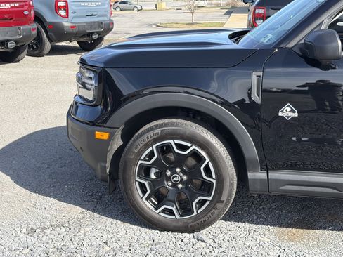 Used 2025 Ford Bronco Sport Outer Banks w/ Outer Banks Tech Package+ AWD/4WD image 11