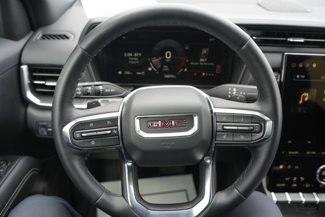 Used 2025 GMC Terrain Elevation AWD/4WD image 26
