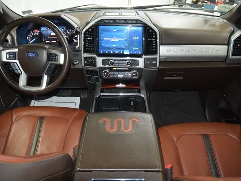 Used 2022 Ford F250 King Ranch w/ King Ranch Ultimate Package image 32