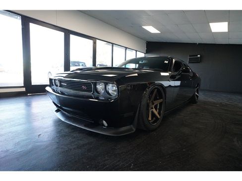 Used 2013 Dodge Challenger R/T w/ R/T Redline Group RWD image 21