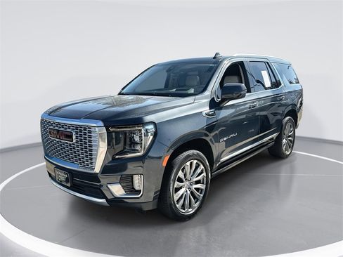 Used 2021 GMC Yukon Denali w/ Denali Ultimate Package image 1