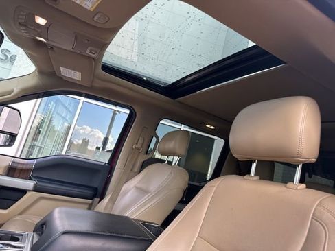 Used 2015 Ford F150 Lariat image 23