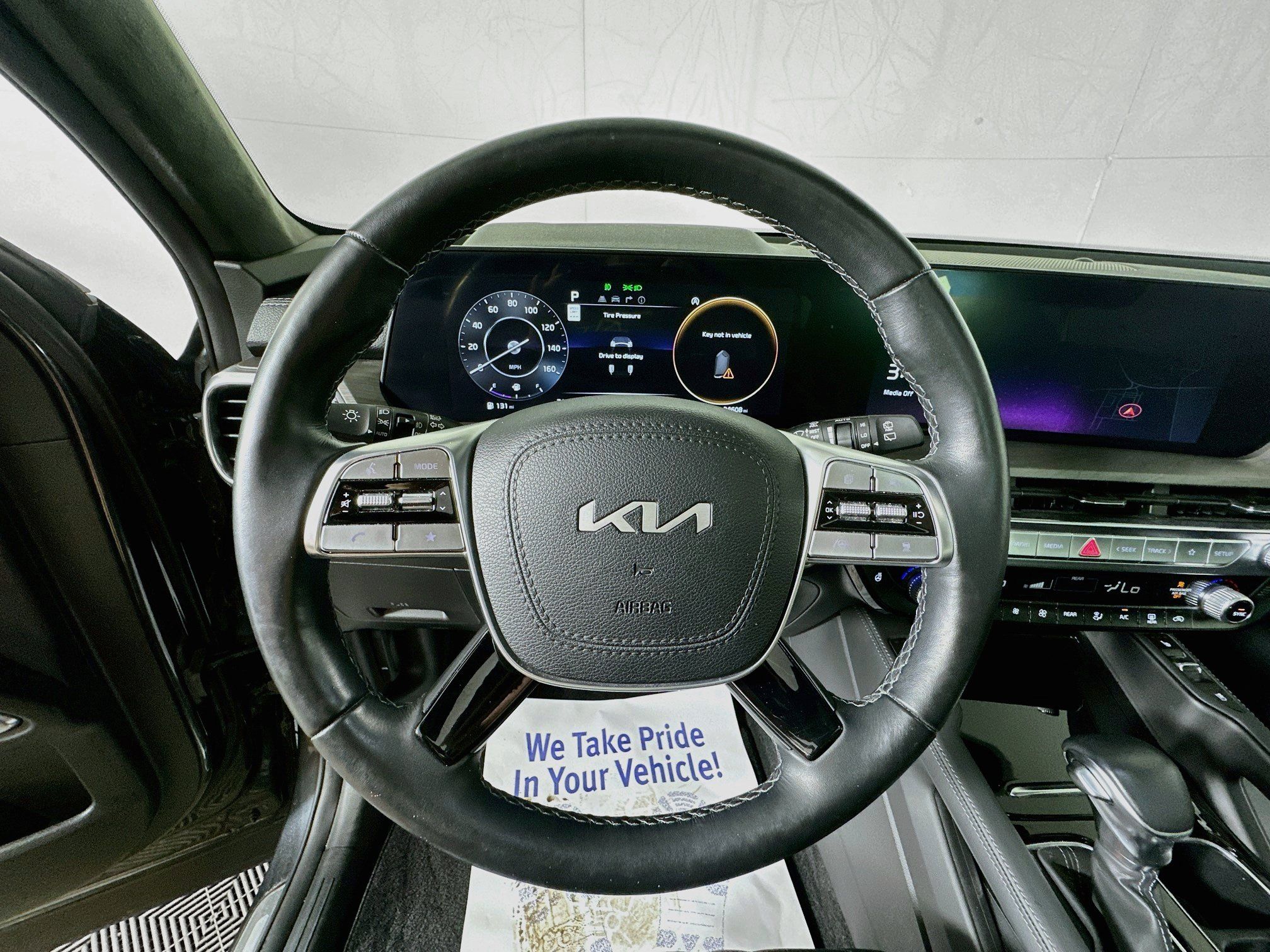 Certified 2024 Kia Telluride SX Prestige X-Line AWD/4WD image 11