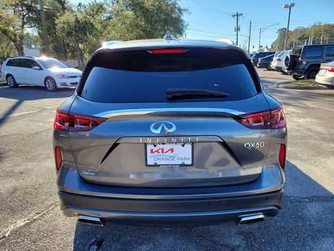 Used 2023 INFINITI QX50 Luxe image 9