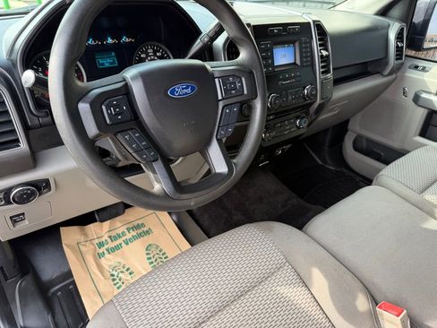 Used 2018 Ford F150 XLT image 12
