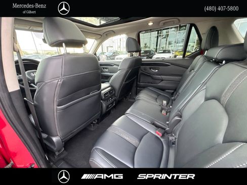 Used 2023 Honda Pilot Touring image 18