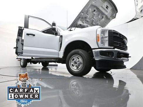 Used 2023 Ford F250 XL w/ XL Chrome Package image 36