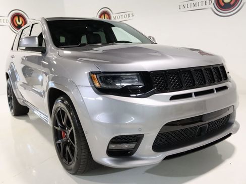 Used 2021 Jeep Grand Cherokee SRT w/ Trailer Tow Group IV image 11