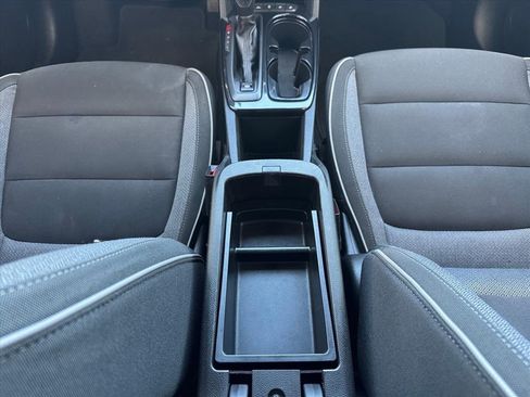 Used 2022 Chevrolet TrailBlazer LT w/ LPO, Blackout Package image 18