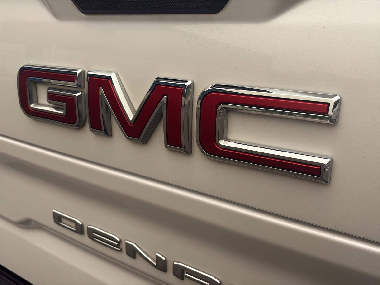Used 2022 GMC Sierra 1500 Denali AWD/4WD image 63