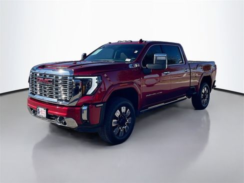 Certified 2024 GMC Sierra 2500 Denali w/ Denali Reserve Package image 3