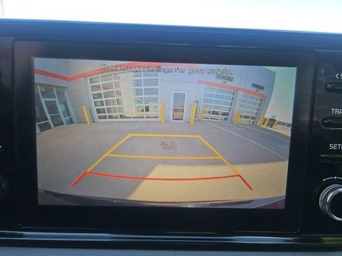 Used 2023 Kia K5 LXS image 18