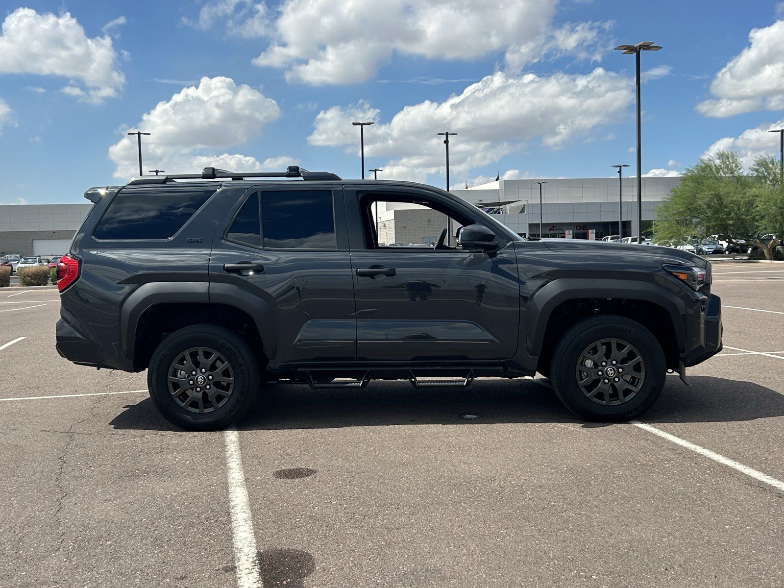 Used 2026 Toyota 4Runner SR5 AWD/4WD image 5