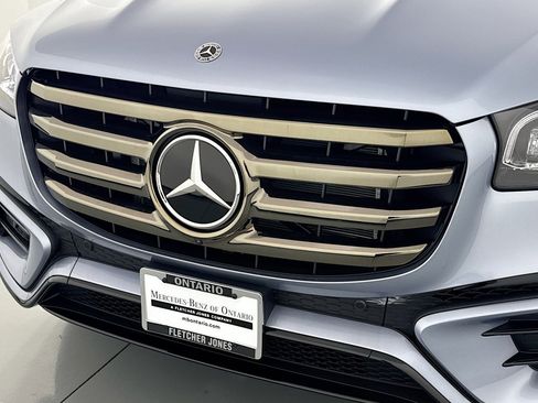 New 2026 Mercedes-Benz GLS 580 4MATIC image 13
