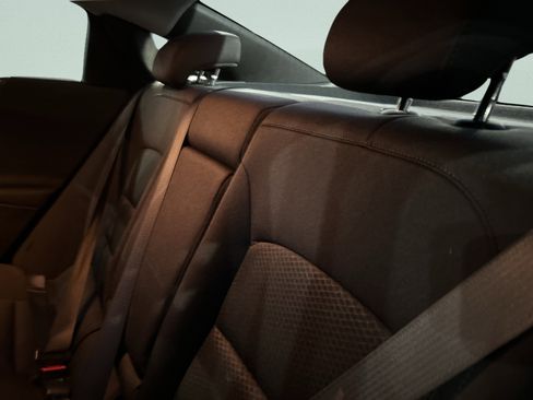 Used 2024 Chevrolet Malibu LT image 12