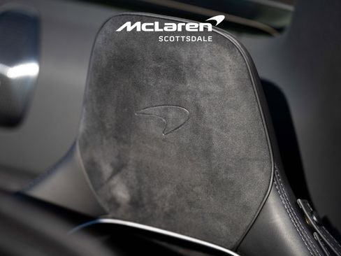 Used 2025 McLaren Artura Spider image 27