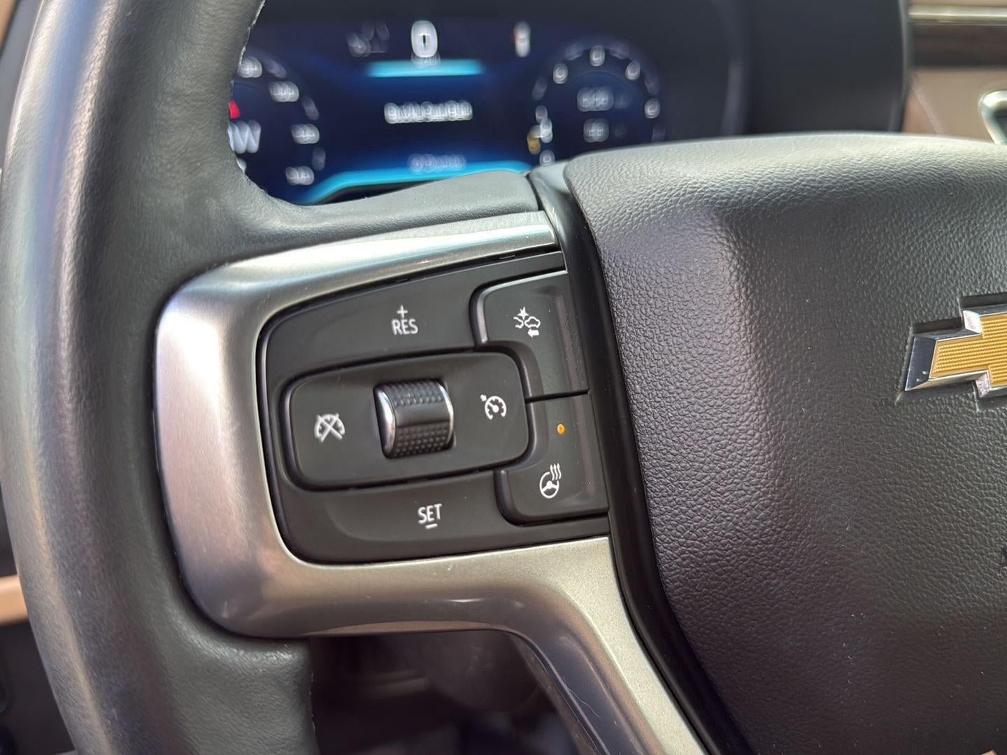 Used 2023 Chevrolet Tahoe Premier AWD/4WD image 14