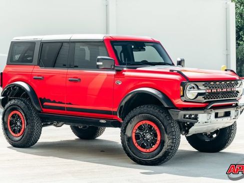 Used 2022 Ford Bronco Wildtrak AWD/4WD image 39