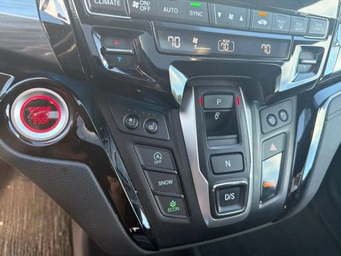 Used 2022 Honda Odyssey Elite image 10