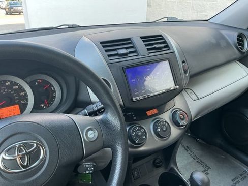 Used 2010 Toyota RAV4 2WD image 16