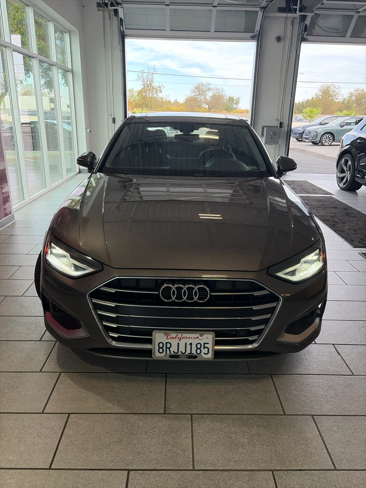 Used 2020 Audi A4 2.0T Premium FWD image 2