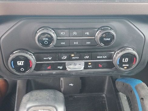 Used 2023 Ford Bronco Outer Banks image 14